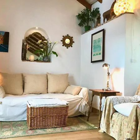 Casa La Fuente D Casas Vejer Debra Apartment